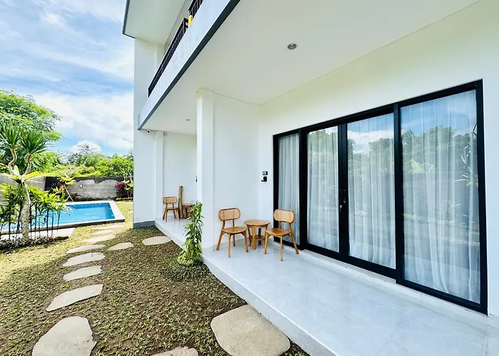Chevana House *